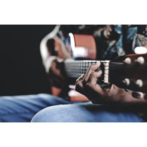 Gaveidéer til guitar - begynder til let øvet