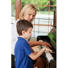 Kalder musikl&aelig;rere - Klar til et nyt &aring;r p&aring; musikskolen? Vi kan hj&aelig;lpe dig med det meste :-)