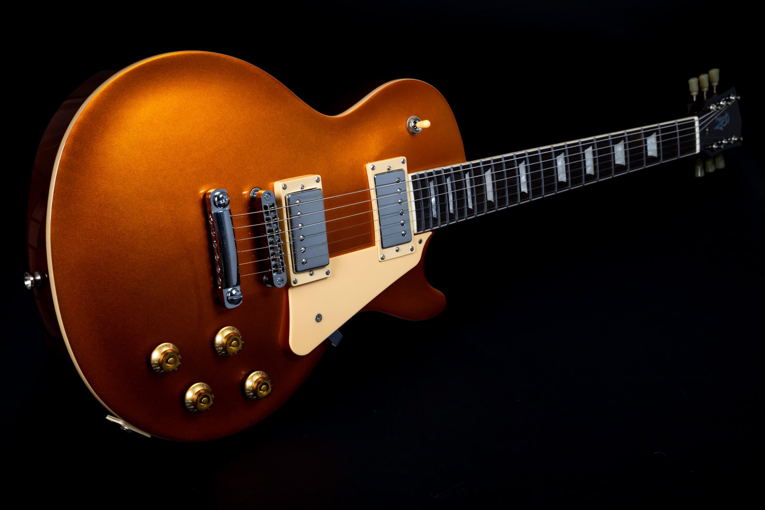 JL500 Elektrisk fra Jet Guitars - GoldTop : Rosewood Fretboard