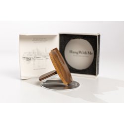 HangWithMe Ukulele Wall Mount - walnut