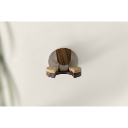 HangWithMe Ukulele Wall Mount - walnut