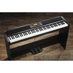 KORG XE20SP Digital Ensemble Piano incl. Stand