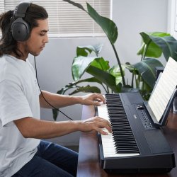 El og digital klaver pakke med Donner DEP-45 el-klaver m. stativ og pedal - 88 tangenter