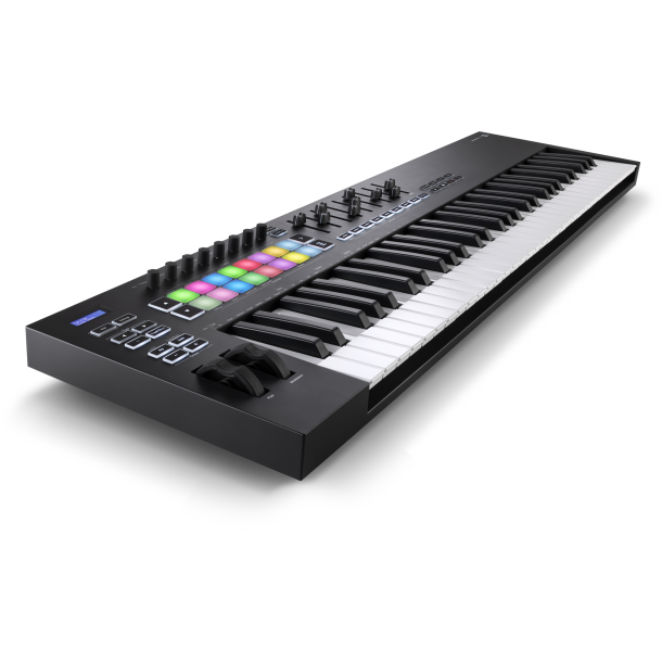 Novation LAUNCHKEY-61-MK3 61 keys, 16 pads