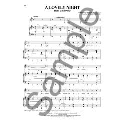 Musical Theatre Essentials: Soprano - Volume 1 (Book Only)