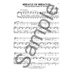 Musical Theatre Essentials: Tenor - Volume 1 (Book Only)