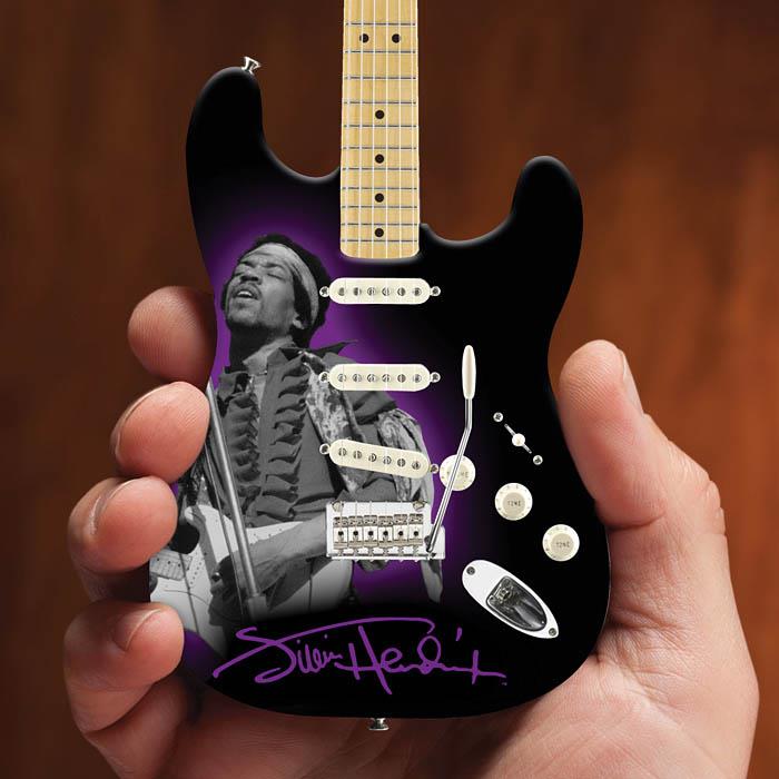 Axe Heaven: Jimi Hendrix Photo Tribute Fender Stratocaster