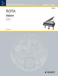 Valzer : for piano