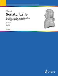Sonata facile : A 'Happy Birthday' Serenade