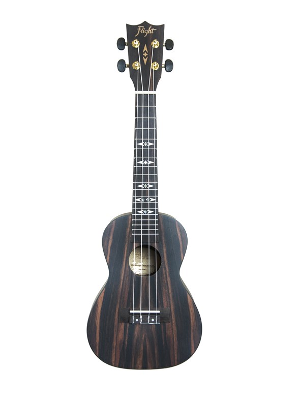 Koncert Ukulele Flight DUC460 i Amaro træ (med kvalitetstaske)